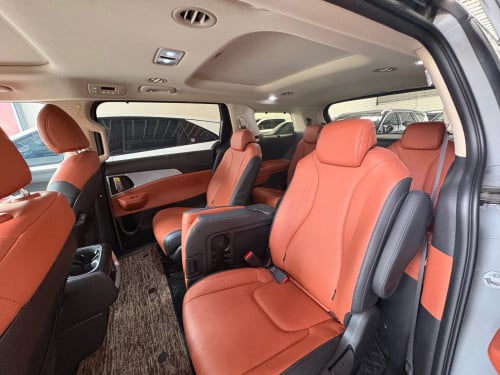 Kia Carnival Full 2025 មហាថ្មី​ ថ្នាំ​ស៊ីន​មួយ​ជុំ​