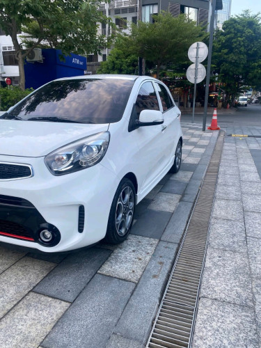 Kia morning ឆ្នាំ2016 full option sport