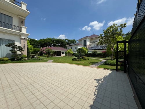 King's Villa on No. 1 Road for sale (new model, with elevator)