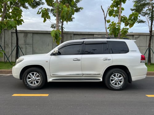 Land Cruiser 2010