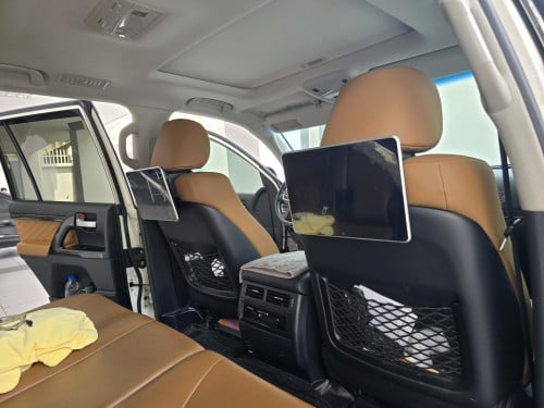 Urgent land cruiser 2021 V6 GXR full option for sale