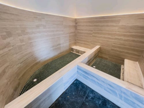 Le Conde BKK1 /2Bedrooms available for Sale