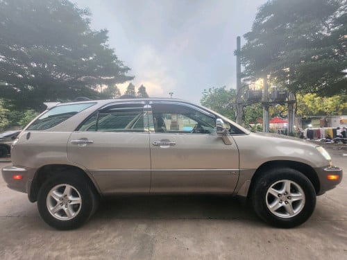 LEXUS 01p1 លក់ឡានថ្មី