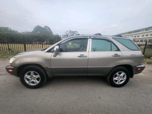 LEXUS 01p1 លក់ឡានថ្មី