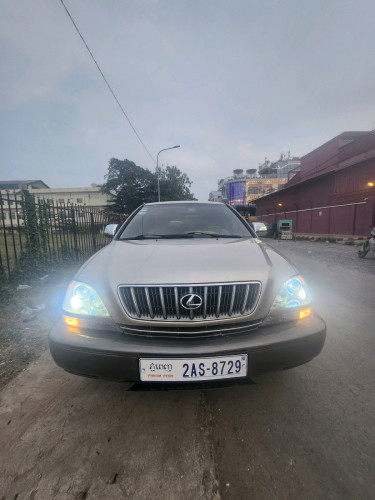 LEXUS 01p1 លក់ឡានថ្មី