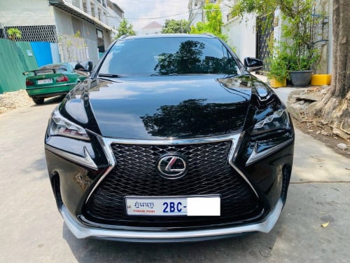 Lexus Nx200T F-sport  5ប៉ុតុង ឆ្នាំ2016