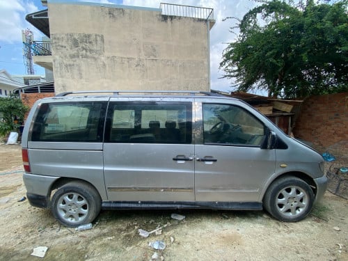 Mercedes Benz Vito 1550$ ចរចារ ប្រើហ្គេស/សាំង