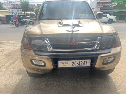 Mitsubishi 01 ត្រូវការលក់បន្ទាន់