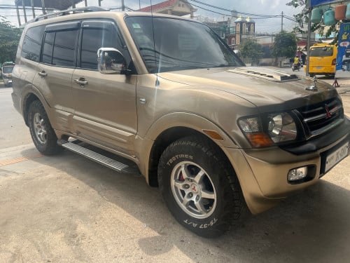 Mitsubishi 01 ត្រូវការលក់បន្ទាន់