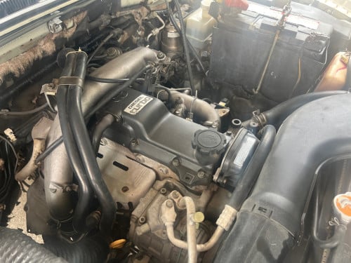Mitsubishi 01 ត្រូវការលក់បន្ទាន់