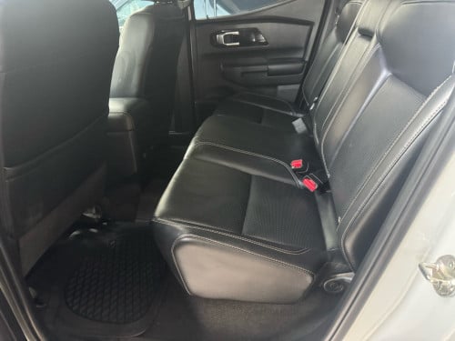 Mitsubishi triton 2024 ហ្សុីនមួយជុំ 40000km