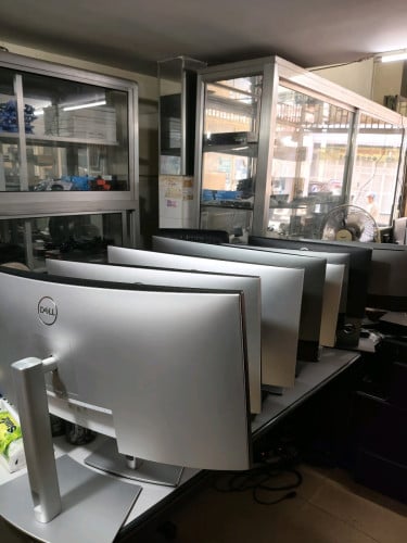 Monitor DELL U SERIES P SERIES E SERIES