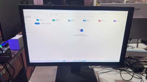 Monitor HKC 22 inch