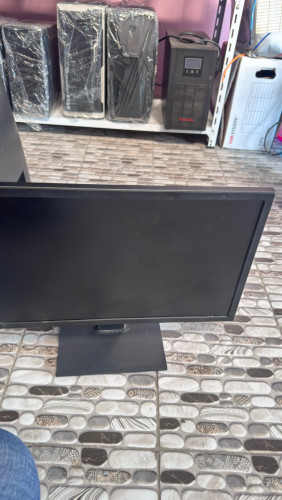 Monitor HKC 22 inch