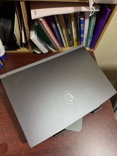 លក់ខាត MSI Thin A15 Spec ធំ new 99% 825$