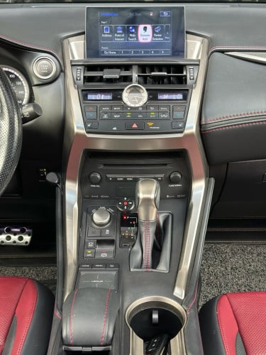 NX200t f sport