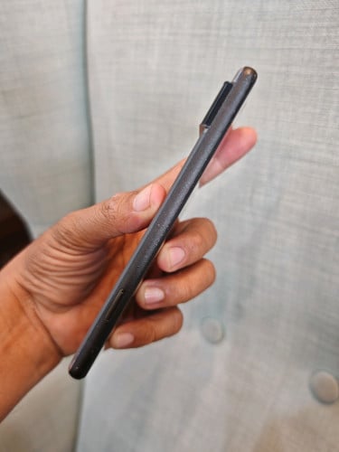 Pixel 6 8g/128g(វៃដូរបាន)👉$130
