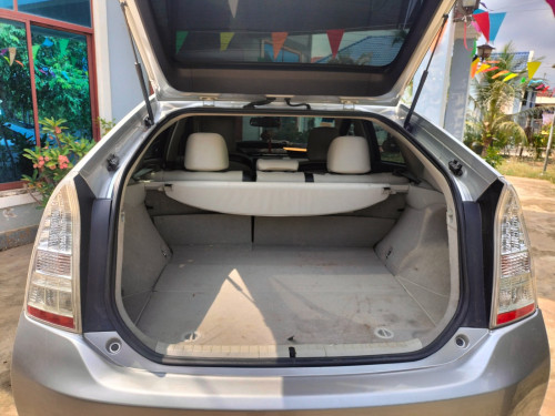 Prius 2010 Option 5 Advanced (16 200$) ចរចា