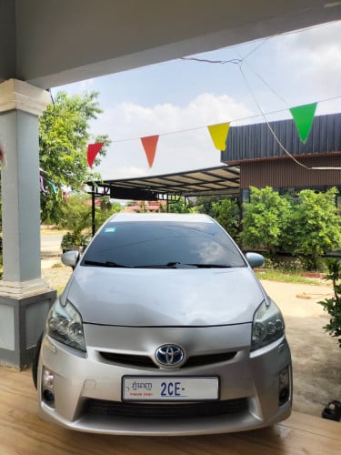 Prius 2010 Option 5 Advanced (16 200$) ចរចា