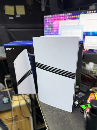 PS5 Pro JB 2T New