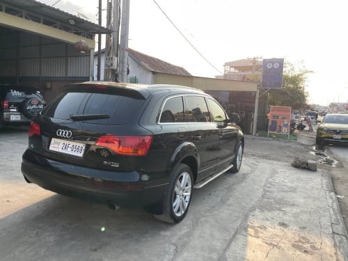 Q7 ឆ្នាំ​ 2007 ឡានស្អាត គ្រឿងក្នុងថ្មី មិនបុកមិនប៉ះ មុខក្រោយស្អាត មានលក់នៅវេងស្រេង