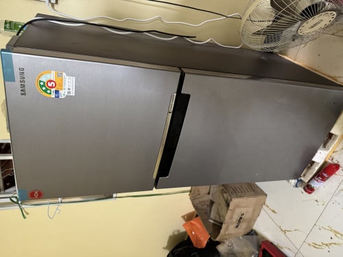 Refrigerator