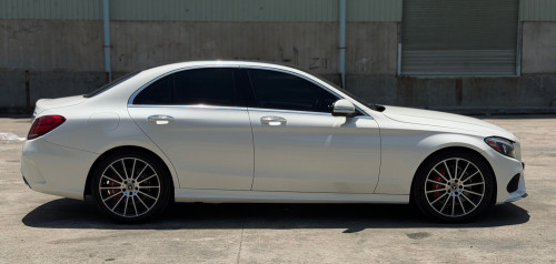 sell mercedes C300 AMG Line 2015