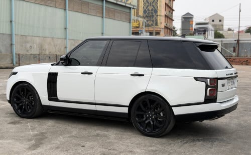 sell range rover vogue 2016 up 2021 full options diesel