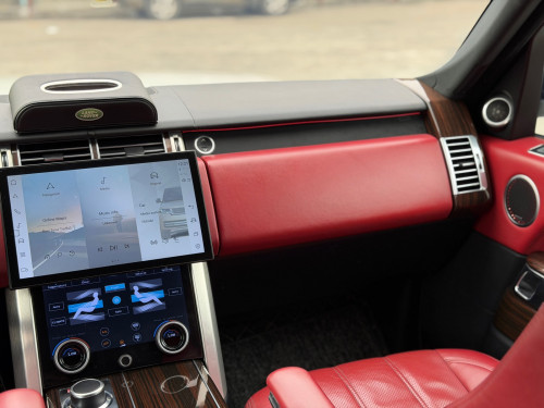 sell range rover vogue 2016 up 2021 full options diesel