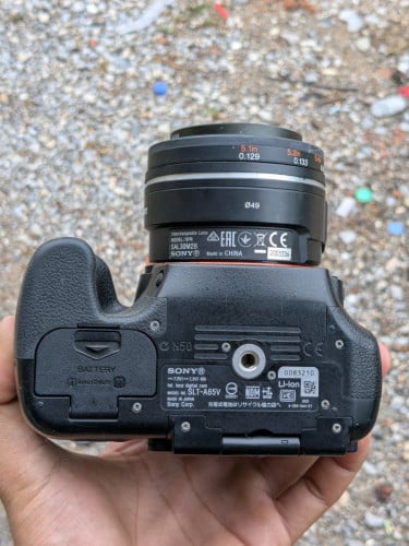Sony a65