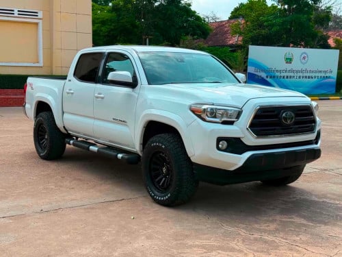 Tacoma 018 ប៉ុង1 ឡានថ្មី