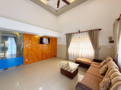 Townhouse, 2 Bedrooms for rent in Boeung Keng Kong Ti Pir area, Phnom Penh.