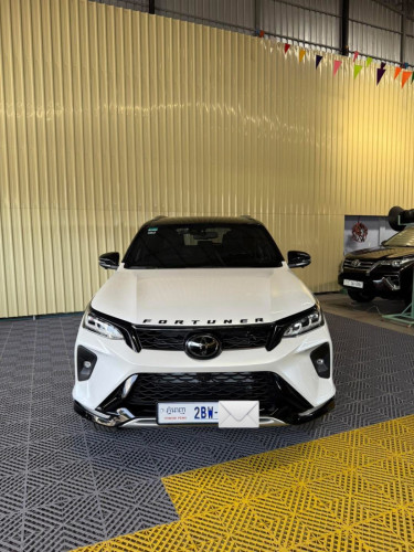Toyota Fortuner Legender 2023 តំលៃចរចា