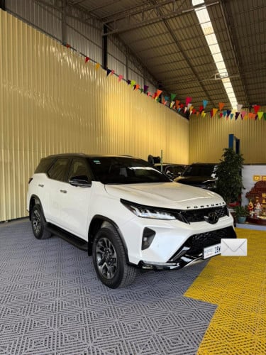 Toyota Fortuner Legender 2023 តំលៃចរចា