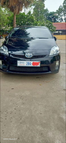 Toyota Prius 2010 option 4 សូលាបើកដំបូល