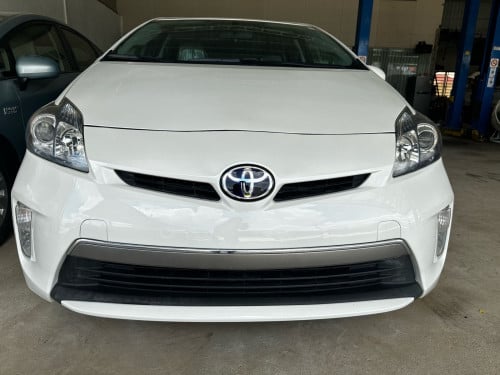 Toyota Prius Plug in 2012 ទឹកថ្នាំ 97%