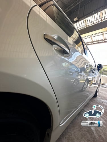 Toyota Prius Plug in 2012 ទឹកថ្នាំ 97%