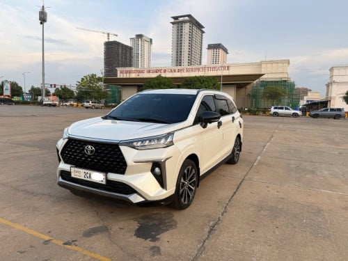 Toyota Veloz 2025