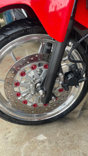 Vario 024 ក្រដាស់ពន្ន មានគ្រឿងលេងច្រើន ប្រញាប់លុយ
