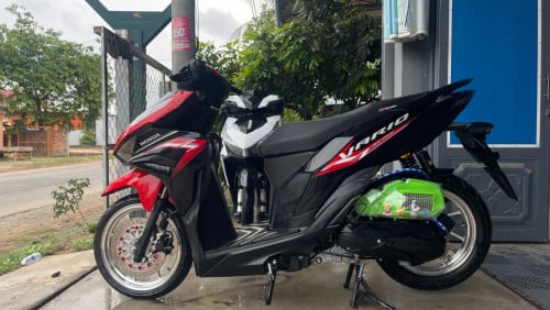 Vario 024 ក្រដាស់ពន្ន មានគ្រឿងលេងច្រើន ប្រញាប់លុយ