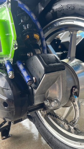 Vario 024 ក្រដាស់ពន្ន មានគ្រឿងលេងច្រើន ប្រញាប់លុយ