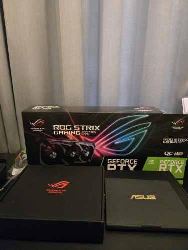 Vga for sale Rog strix RTX 3090 oc edition 24gb