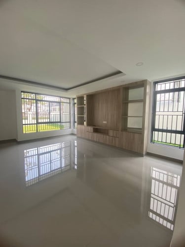 Villa Queen បុរីជីបម៉ុង6A ផ្ទះថ្មី100% តម្លៃក្រោមទីផ្សារ នៅលើផ្លូវធំ23m