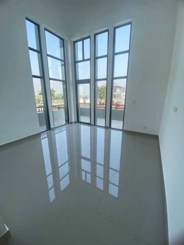 Villa Queen បុរីជីបម៉ុង6A ផ្ទះថ្មី100% តម្លៃក្រោមទីផ្សារ នៅលើផ្លូវធំ23m