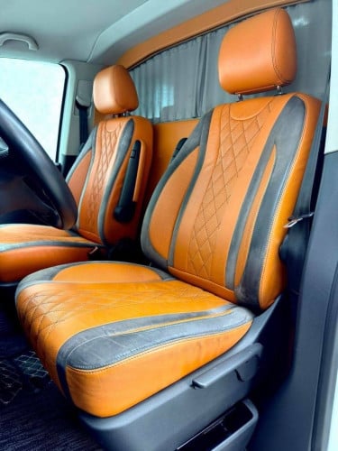 Volkswagen Caravelle VIP តម្លៃពិសេស