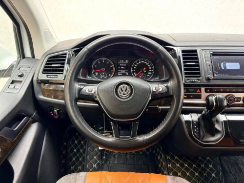 Volkswagen Caravelle VIP តម្លៃពិសេស
