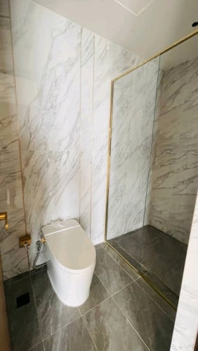 Vue Aston condominium /3bedrooms unit available for sale