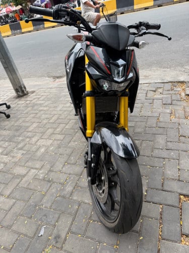 Yamaha M-Slaz 2018