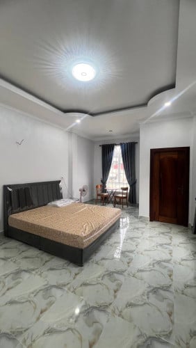បន្ទប់ជួល