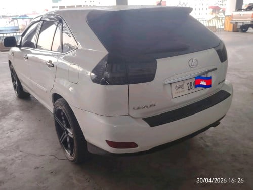 ឡានជិះរាល់ថ្ងៃចង់លក់វិញ